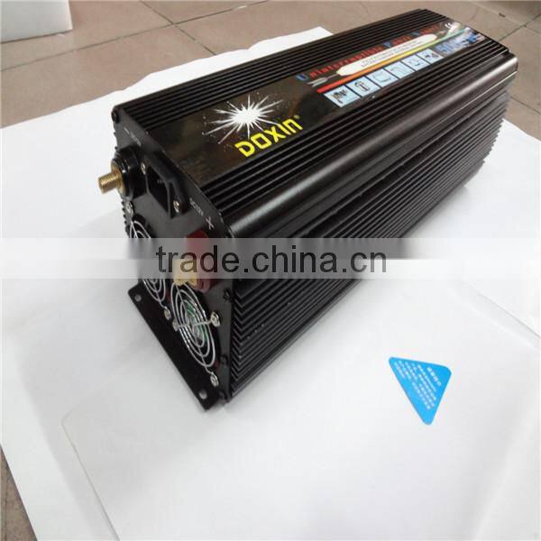 Factory price 12v 220v 5000w inverter with charger use in solar system