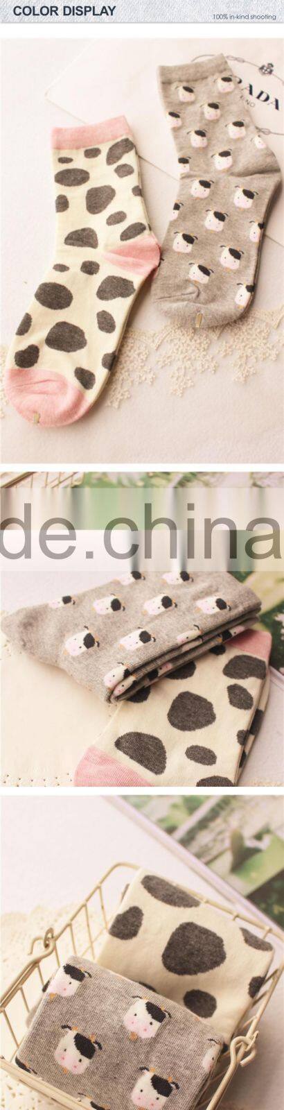 Good saling white school socks in high cotton with OEM factory