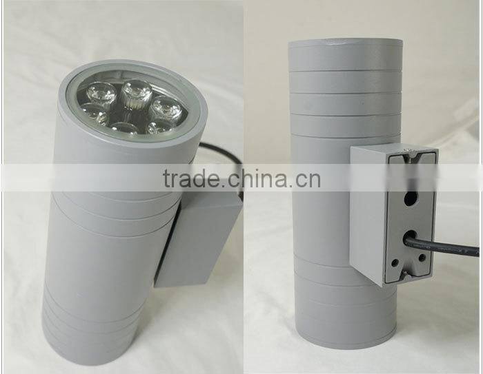 China Supplier IP65 18W Up and Down LED Wall Lamp Light