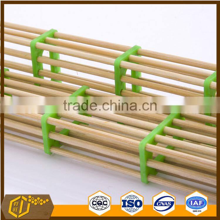BeeKeeping Tools Bee Hives Tools Long Baboo Bee Queen Cage