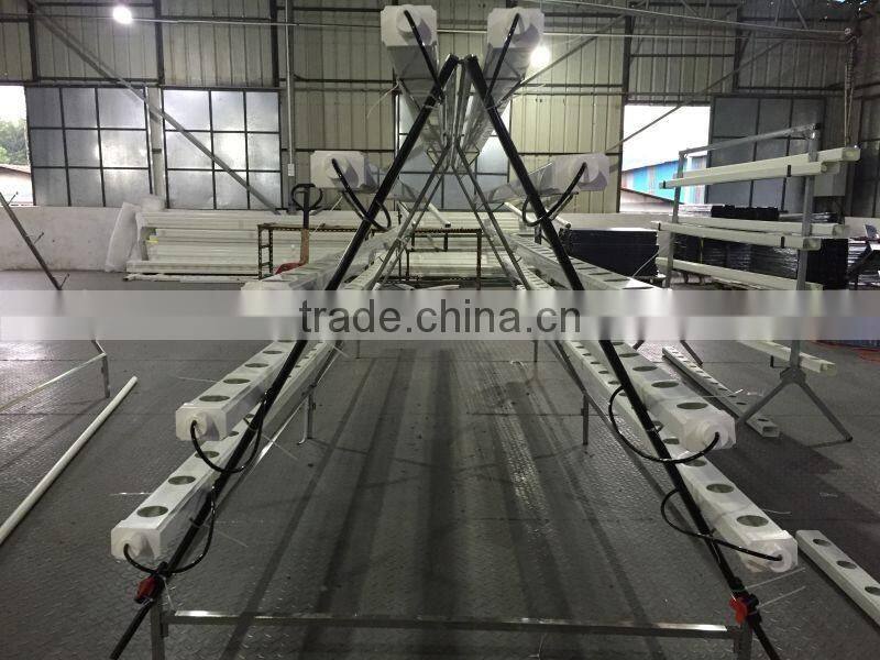 Greenhouse Vertical Hydroponic Systems