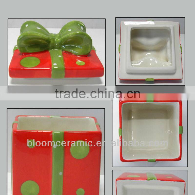 Red sealed spice container