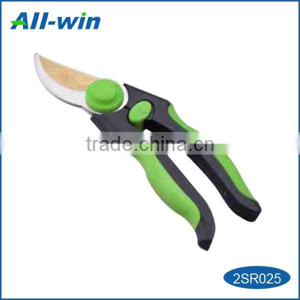 good-quality steel garden pruning shear for cutting twigs
