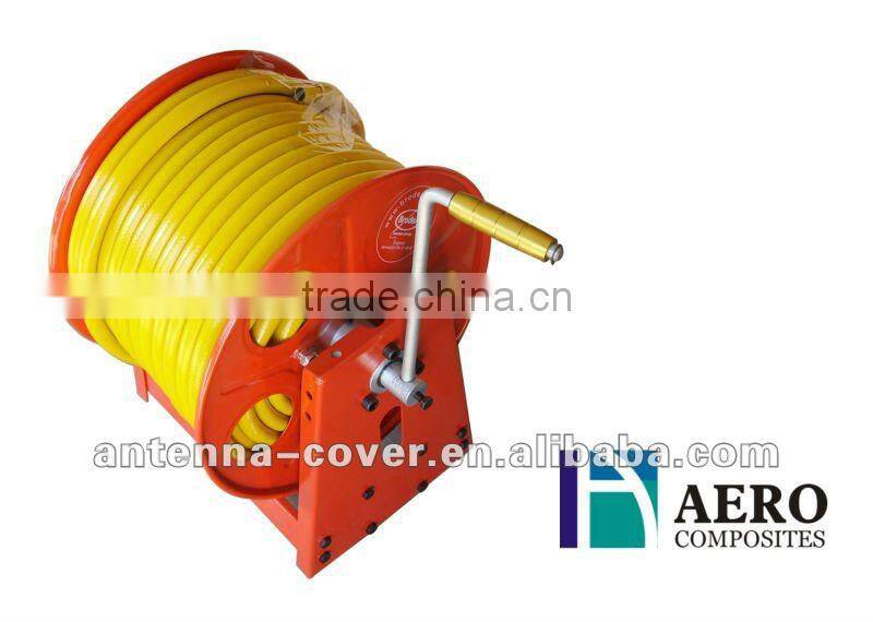 self retracting hose reel