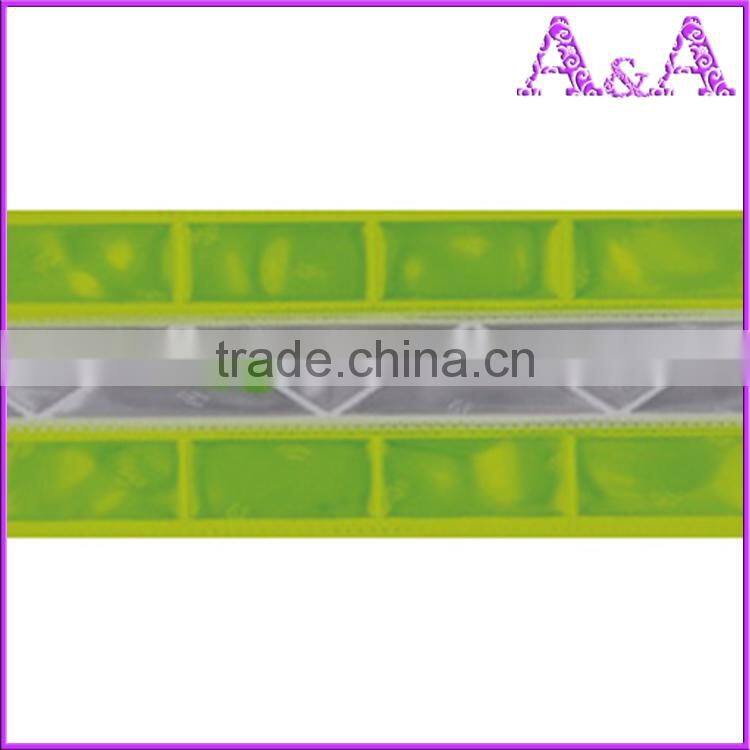 High Visibility Sliver Luminous Reflective Fabric in 7 cm Reflective Tape