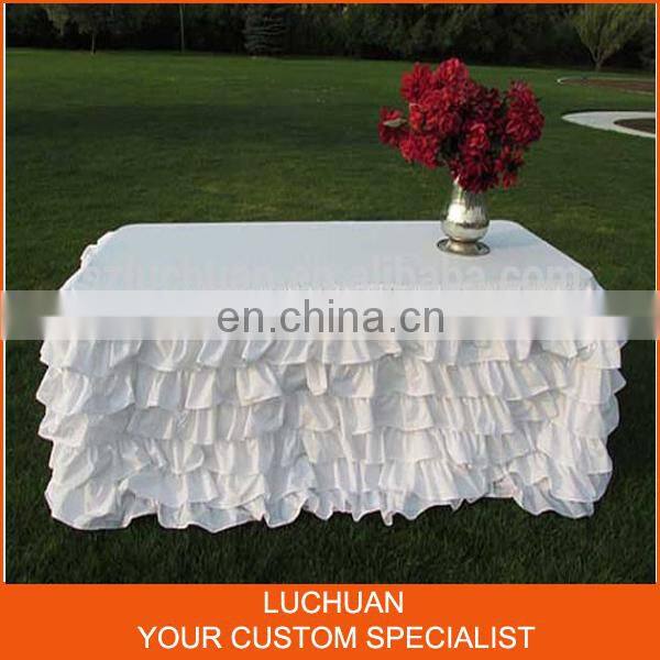 New Fancy Rectangle White Materials in Table Skirting