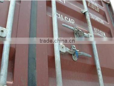 UHF RFID tag for container tracking
