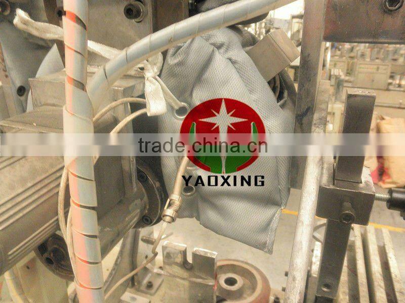 heat shield for insulating