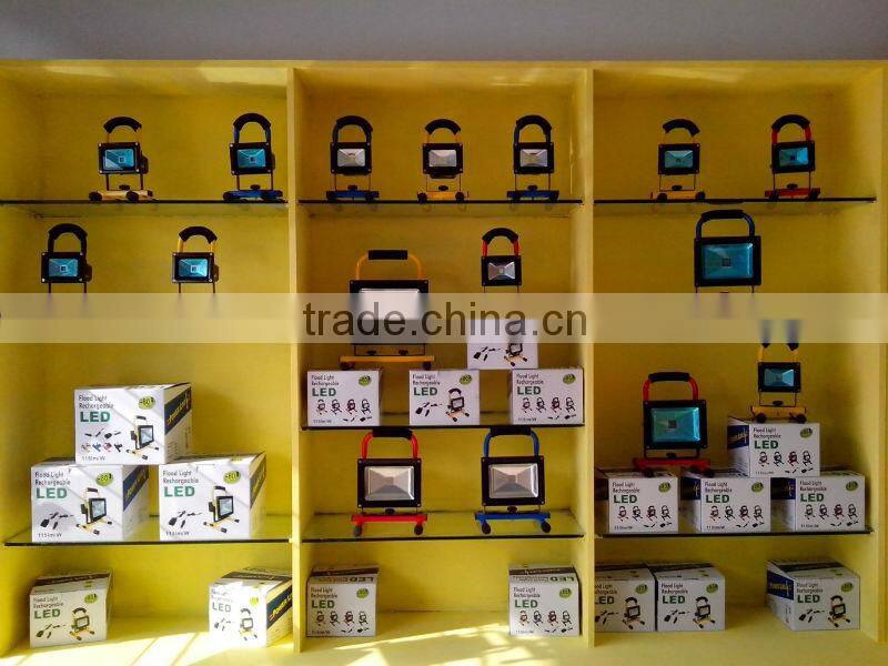 Rechargeable Flood Light Portable LED Flood light Durable Waterproof Emergency Light Trouble lamp Stand for Car Travel