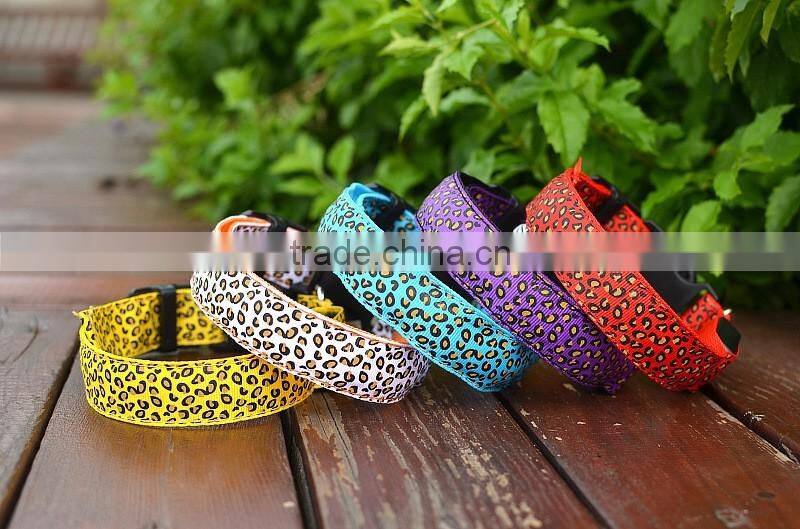 2016 A-bomb High quality leopard soft dog collar led pet dog collar