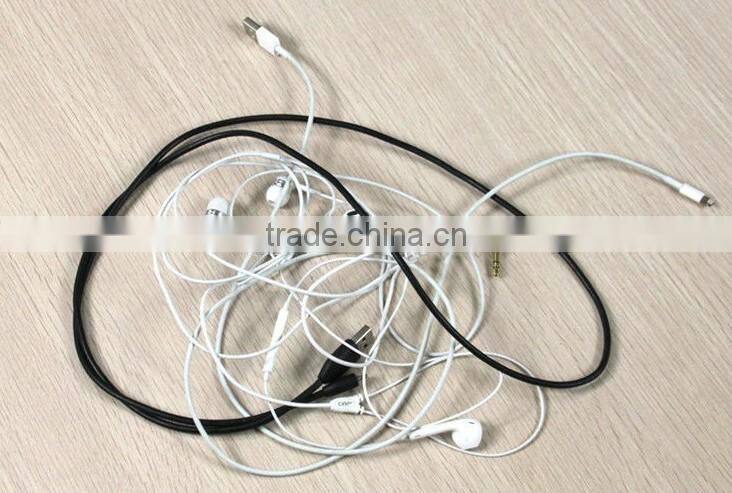 conveniently carry cable winders reels of cell phone charger/ earphone wire for travel