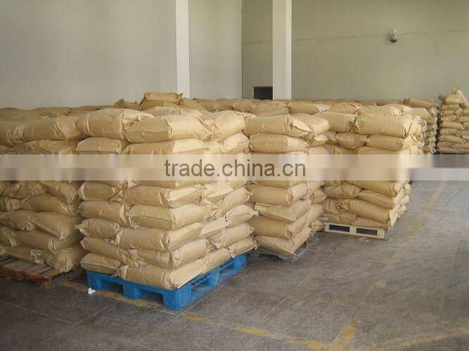 white Mannitol powder