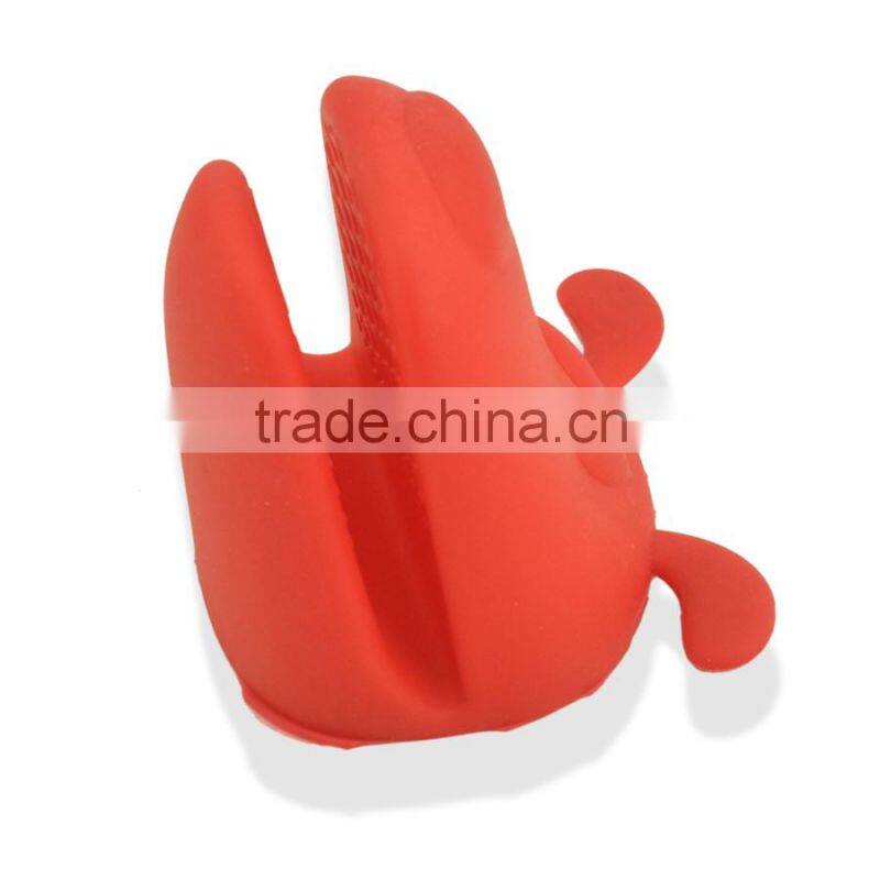 Red Color Cute Animals Puppy Shape Heat Proof Silicone Oven Mini Mitt