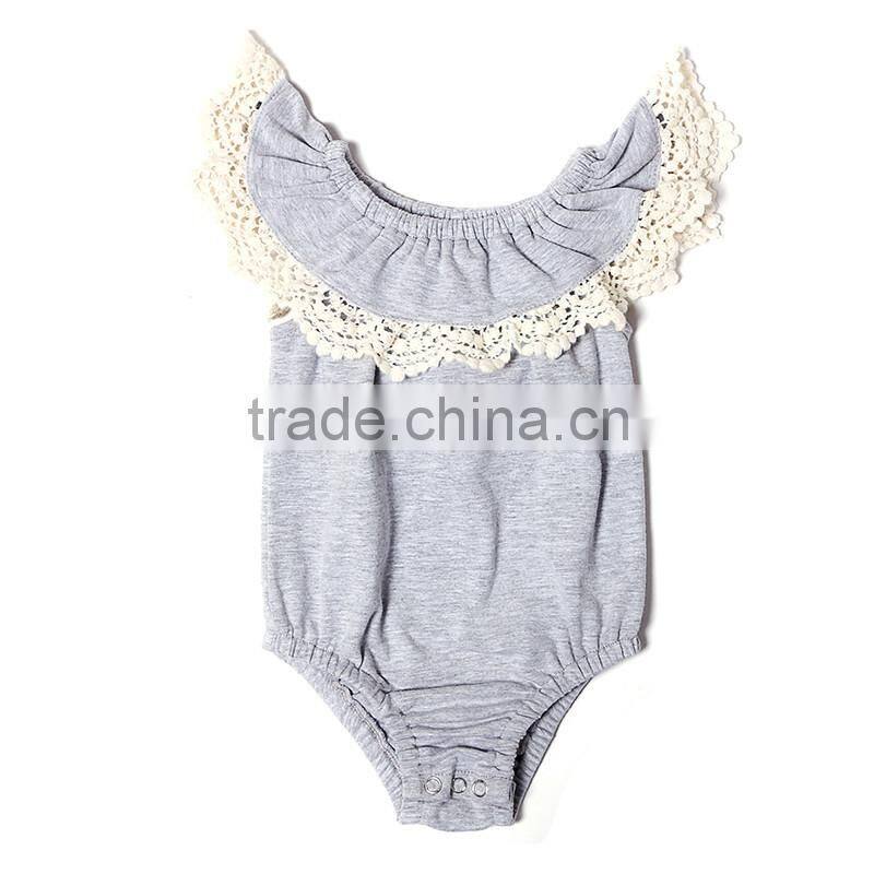 2016 Wholesale safe and comfortable stylish girl cotton grey classical baby rompers