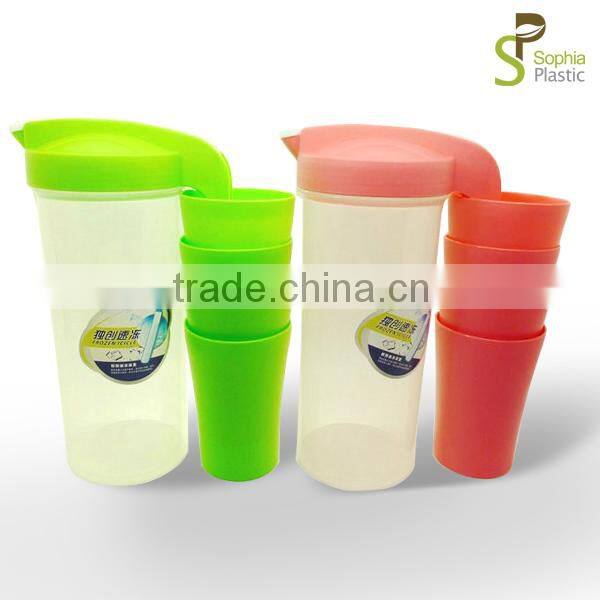 2 L clear drinking water juice pitcher with 4 cups, transparent plastic pitchers