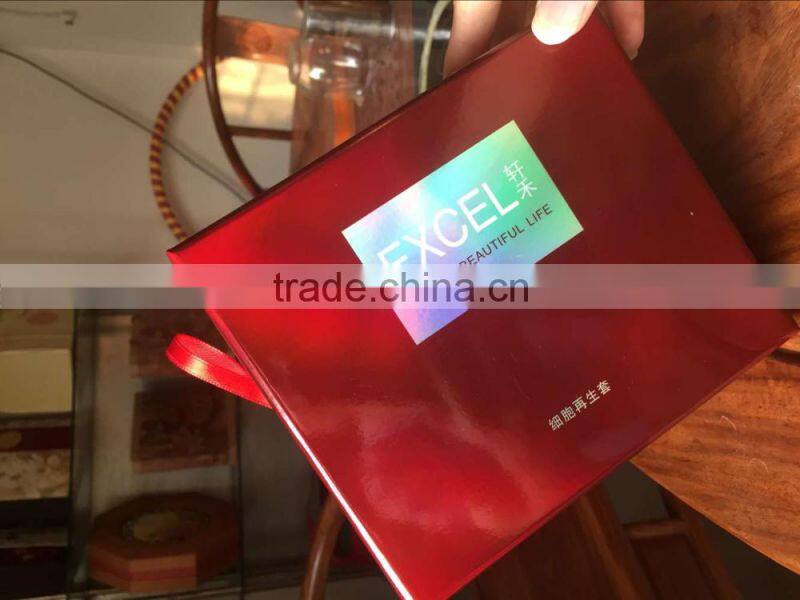 2015elegant cardboard golden purfume box