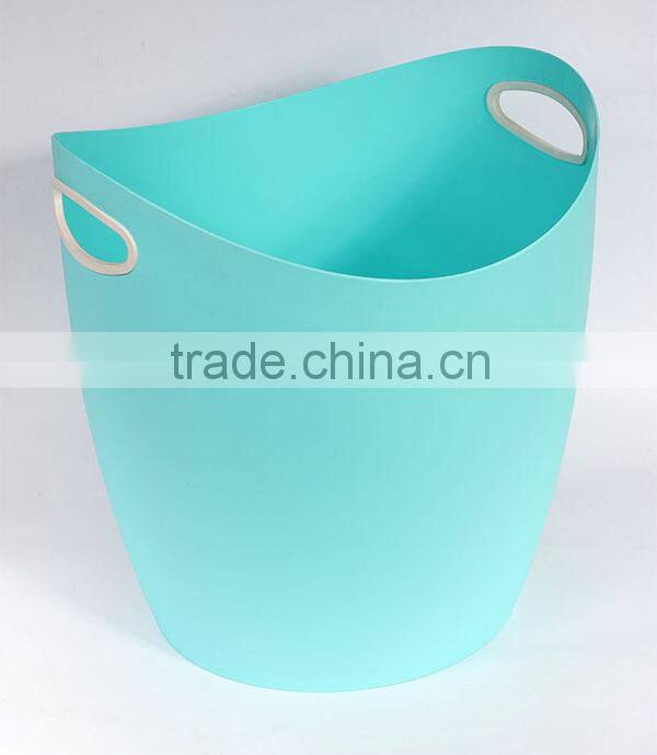Multi-color New Style Plastic Storage Basket with Handle