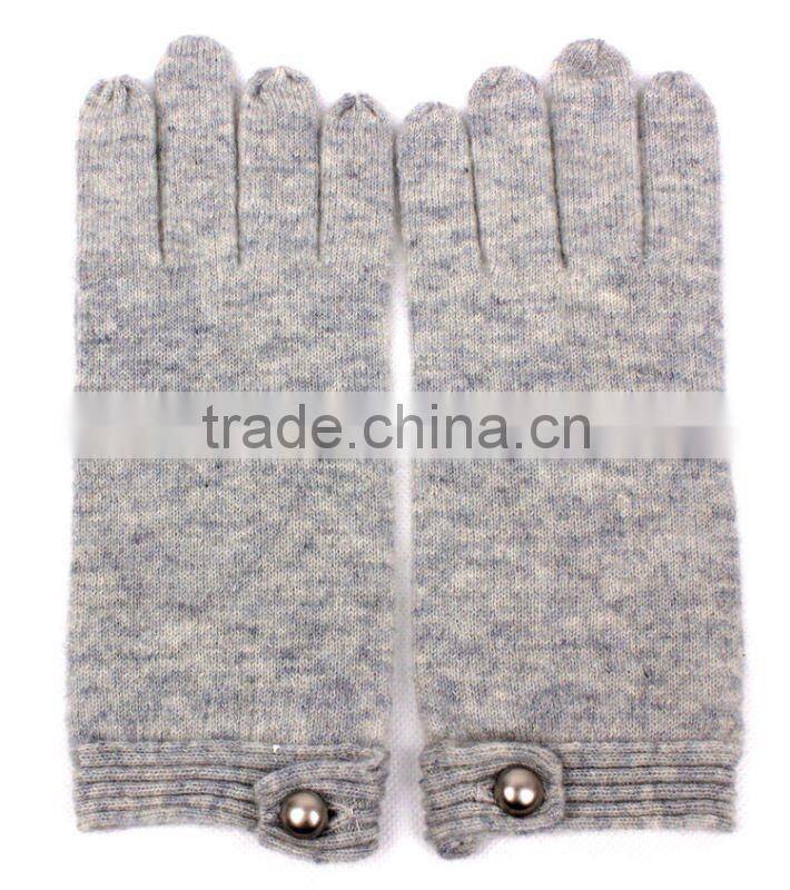Woman's 100%Wool knitted Gloves/mittens with buckle decoration