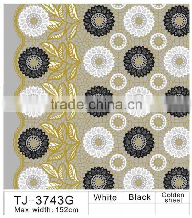 TJ-3743 Transparent emboossed tablecloth with golden & silver