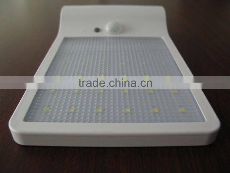 White/Black Color Outdoor Light Waterproof IP65 Led Solar Motion Sensor Light