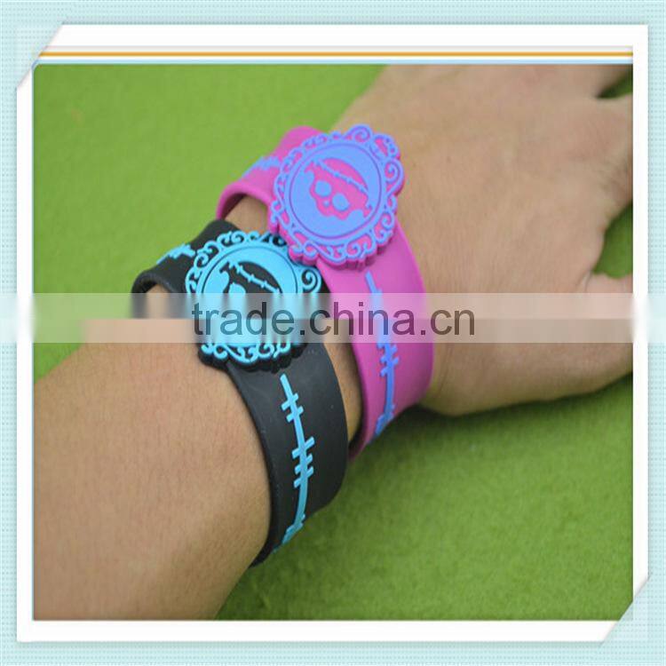 Kids silicone rubber slap charm with animal bracelets