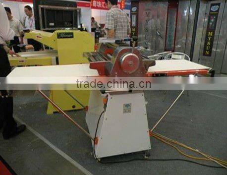 Semi-automatic dough roller for crisp CG-500