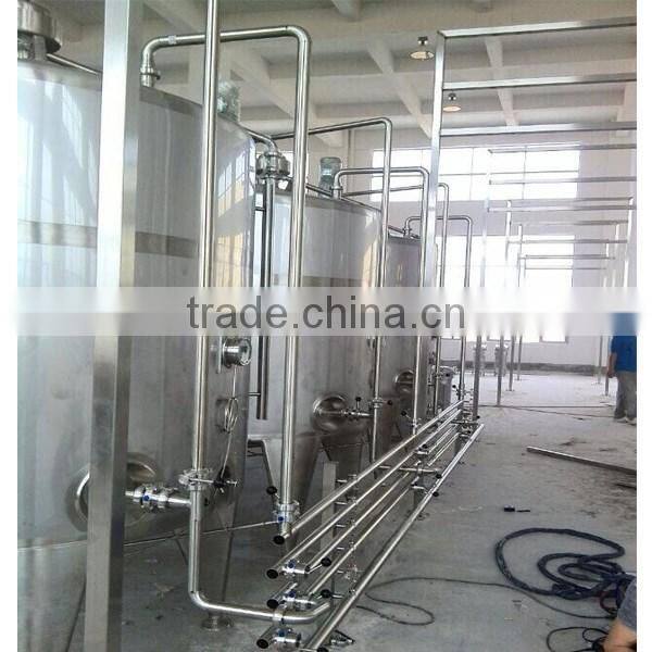 Stainless pressurized storage vessels