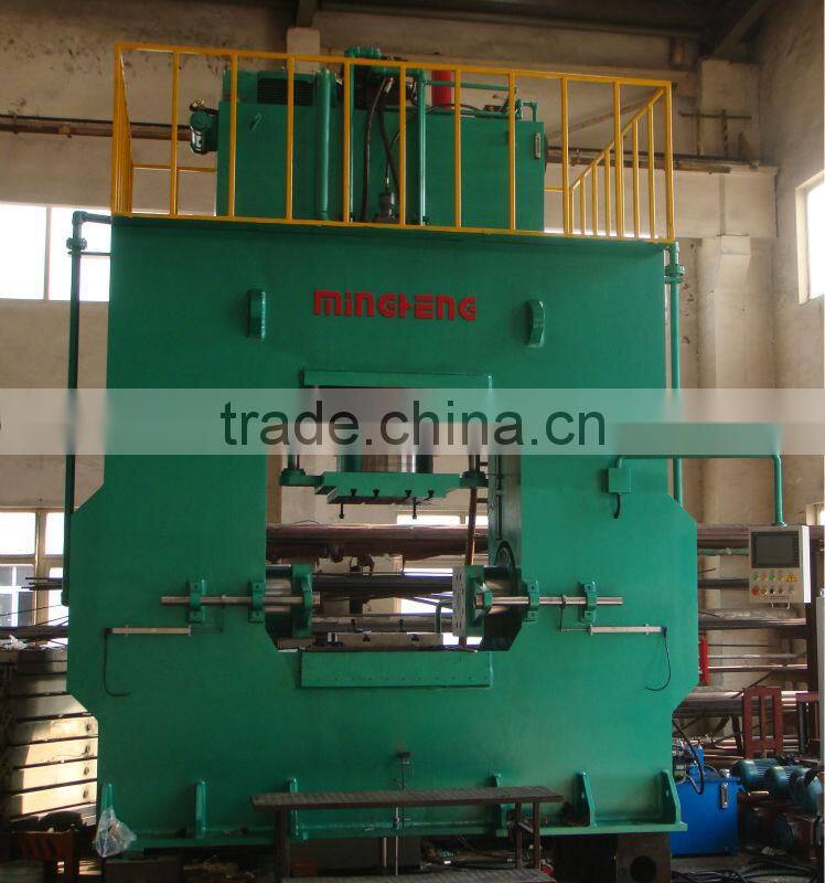 Tee cold forming machine