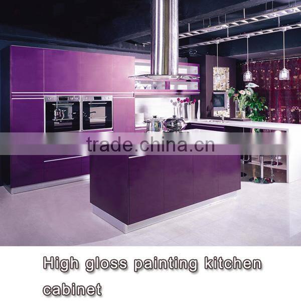 Custom USA solid wood kitchen cabinets with granite countertops