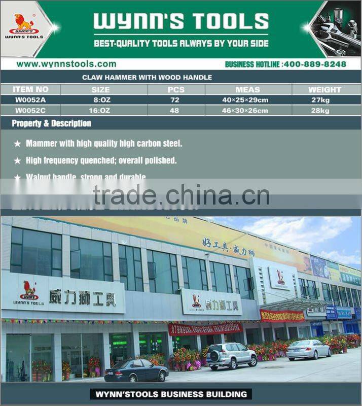 CLAW HAMMER WITH WOOD HANDLE