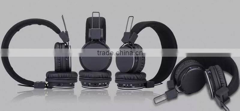 Good quality FM radio wireless sports headphone sexy girl pink bluetooth earphone