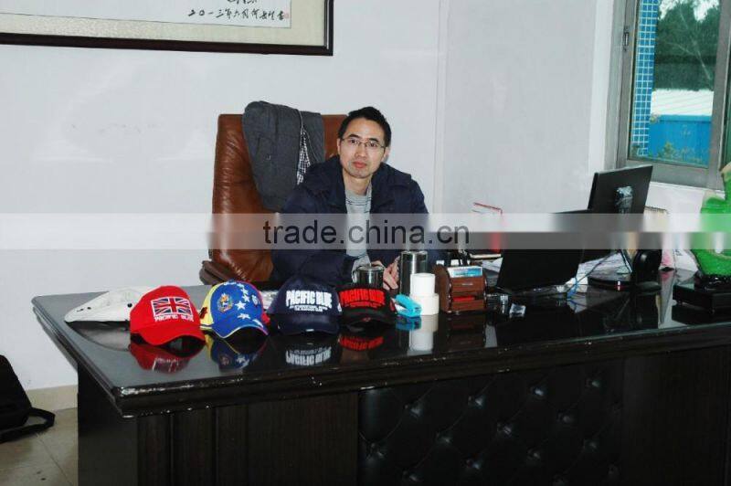 Animal lamb logo winter knitting warm wool cap for men and women