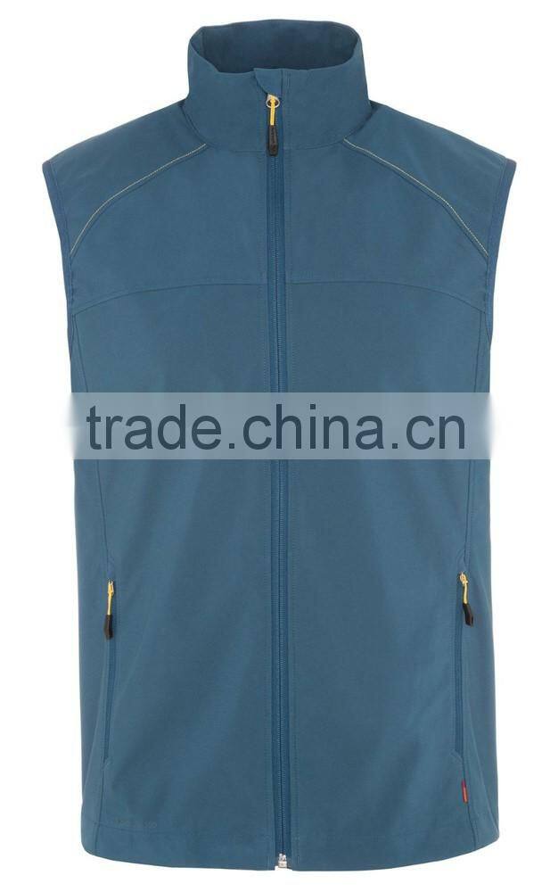 Cheap mens comfortable breathable sleeveless softshell jacket