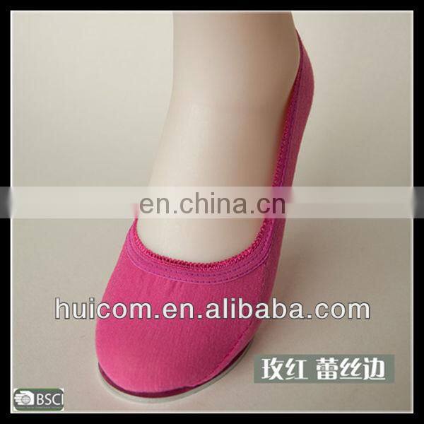 2013 good design pelerine baby lace socks