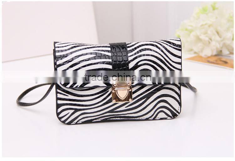 Stylish ladies mini messenger purse bag wallet