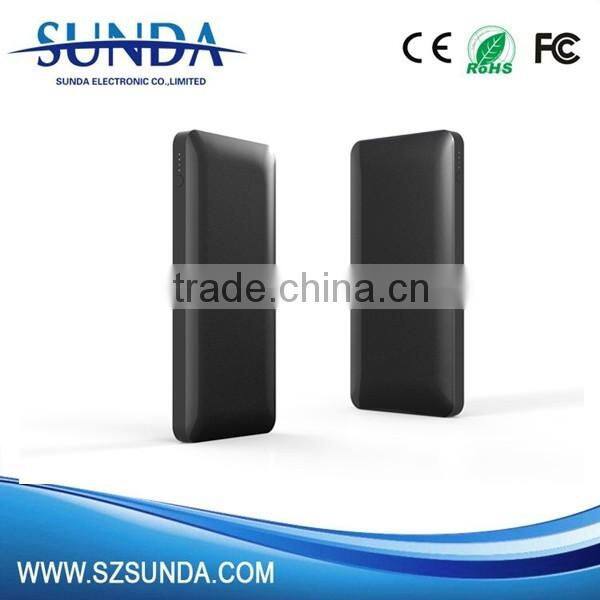 Alibaba supplier wholesales ultra slim power bank 10000mah type c charger