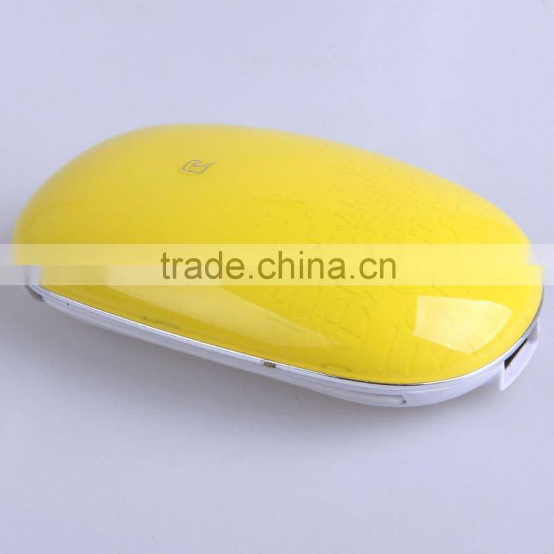 AWC808 5200mah mouse shape cute built in cable small appliance charger portable phone charger