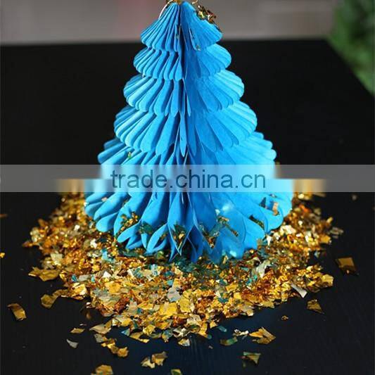 Paper confetti string for great party decor