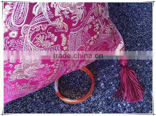2015 fashionable retro polyester sateen Chinese embroidered woven pillow case
