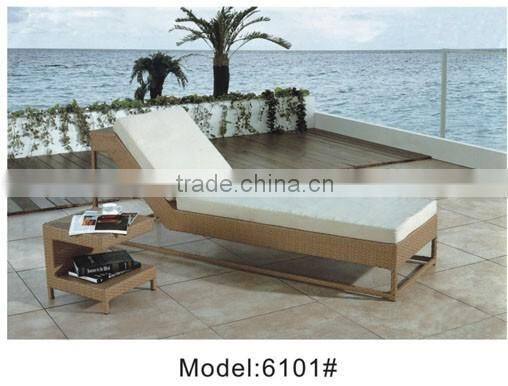 Hot sale Hotel outdoor swimming pool sun lounger chair with drink table