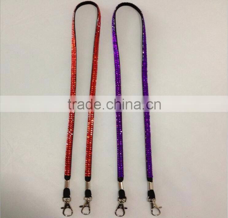High Quality Free sample Wine Lanyard Glass Holder Rhinestone Neck and rubber Wine Yoke