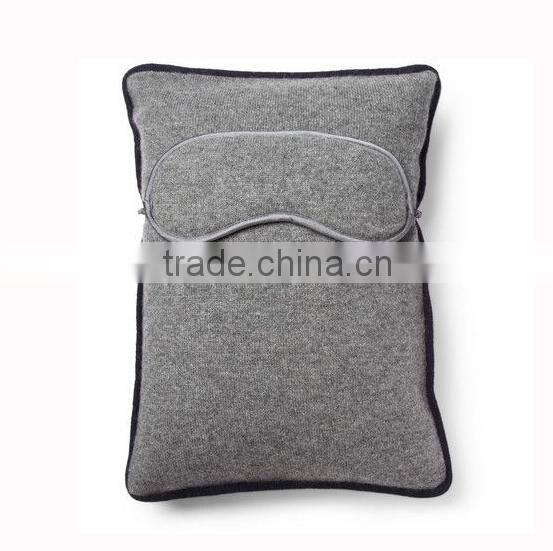 15PKEM08 airline suit pure cashmere eyemask & pillow