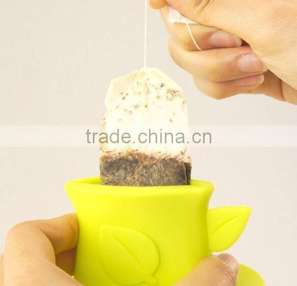 Silicone Tea Bag Squeezer & Cup Lid