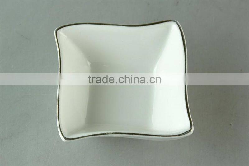 wholesale Stock White rectangle Ceramic Dish with silver line in good quality and reasonable price