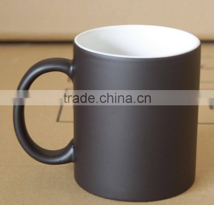 customized brown color ceramic coffee mug