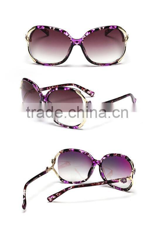 2016Europe Sunglasses Big box Small Ladies Fashion Fragrant Hill Camellia Driving Glasses Individuality