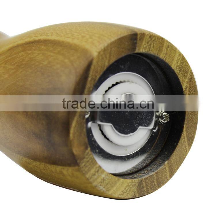manual wooden pepper grinder set