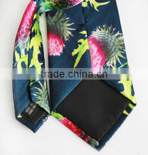 Customize natural color top quality high-end digital print silk tie