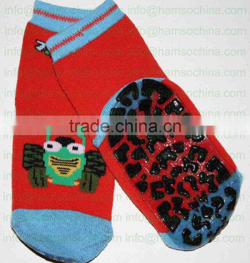 baby tramponline socks with non slip dots anti slip indoor socks
