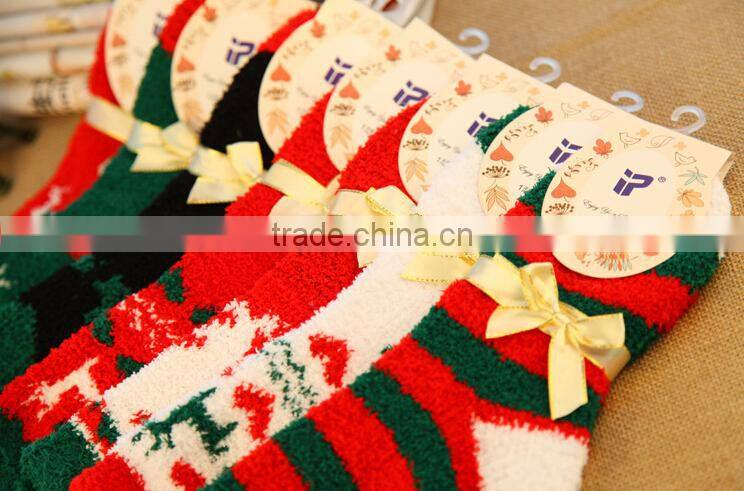 Wholesale Christmas market sleep warm socks fleece lined socks